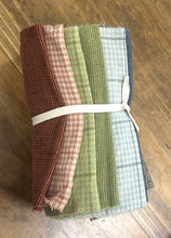 Load image into Gallery viewer, Wool bundle, 8- 1/4 yard pieces